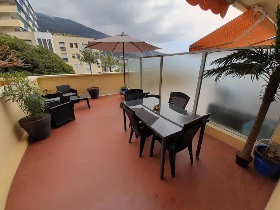Le Garavan, Superbe Studio Vue Mer Et Vieux 芒通 外观 照片