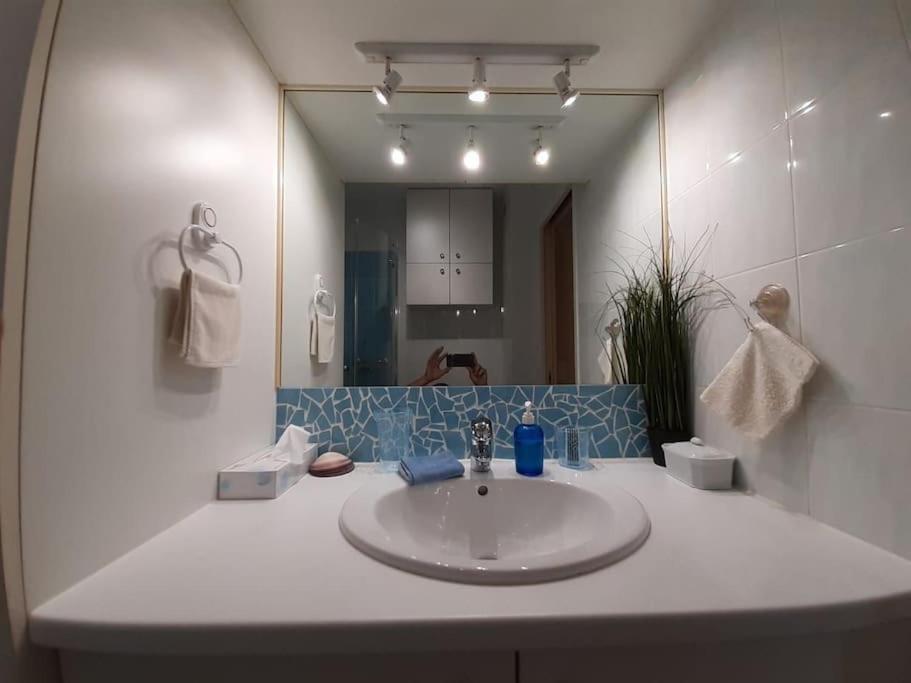 Le Garavan, Superbe Studio Vue Mer Et Vieux 芒通 外观 照片